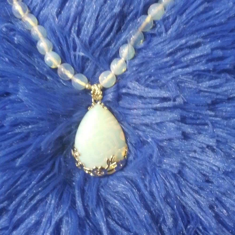 Sri Lanka Moonstone White Pendant Necklace